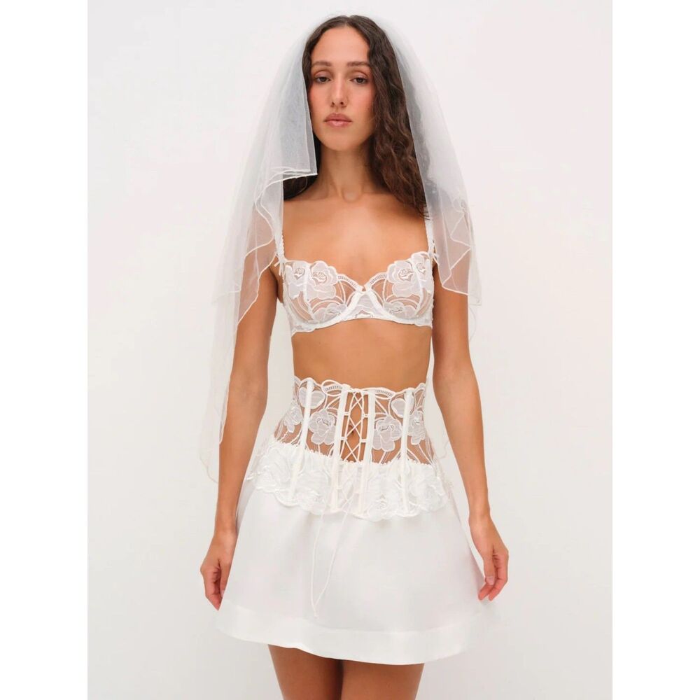 FOR LOVE & LEMONS Blushing Blooms Mini Skirt | White | XS | NWT - Picture 6 of 7